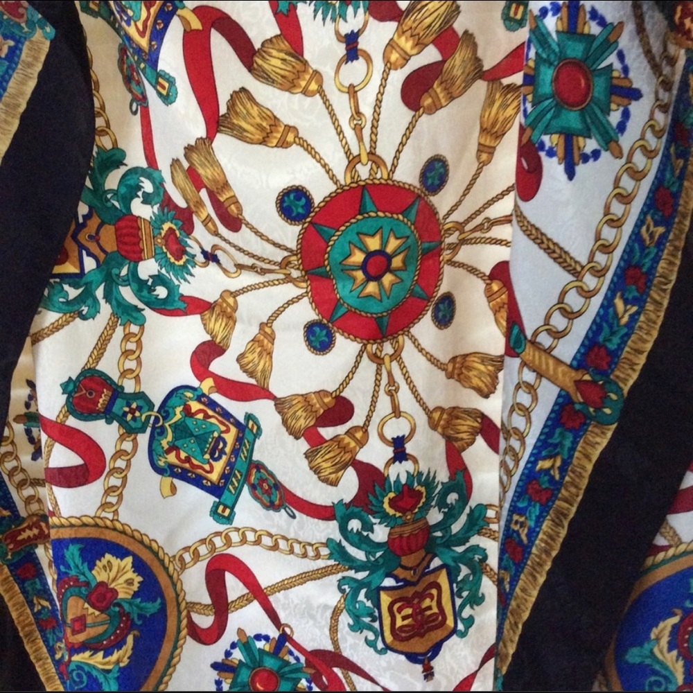 Elegant Silk scarf